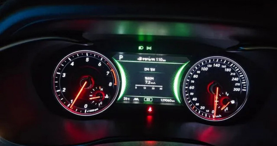 Genesis G70 