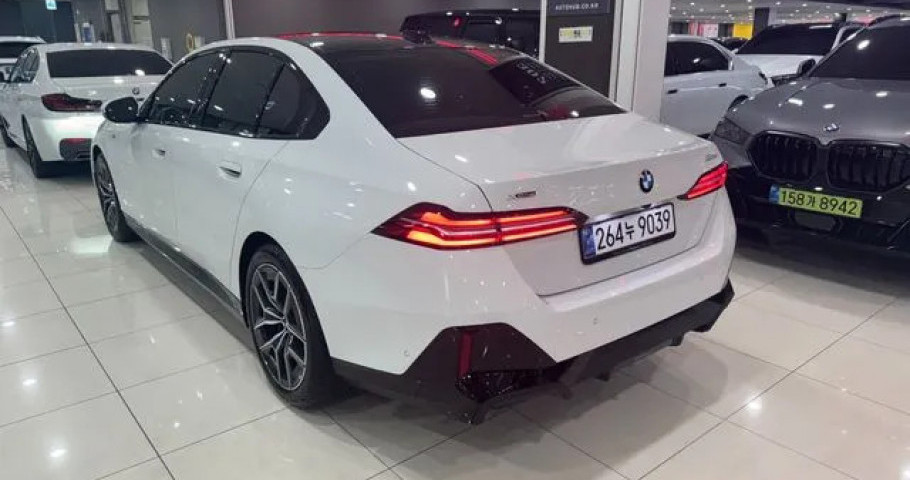 Bmw 5-Series 