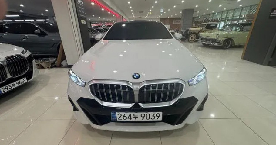 Bmw 5-Series 