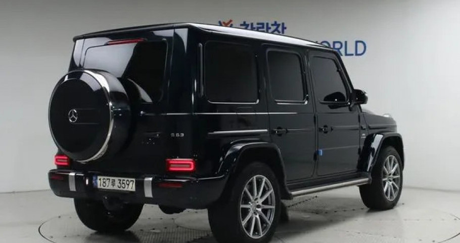 Mercedes-Benz G-Class 