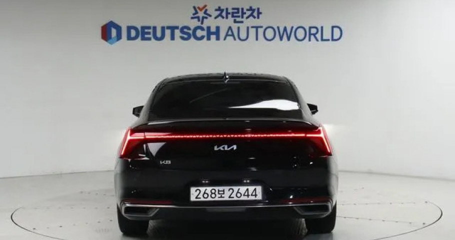 Kia K8 