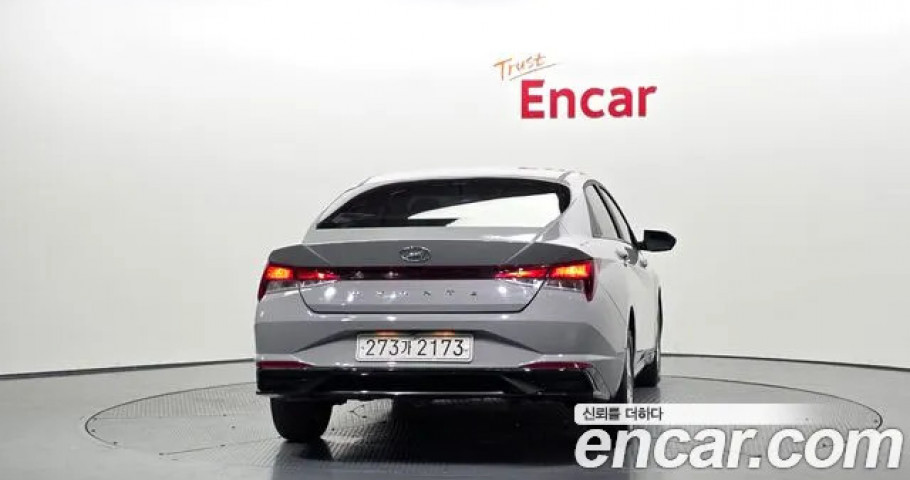 Hyundai Avante (Elantra) 