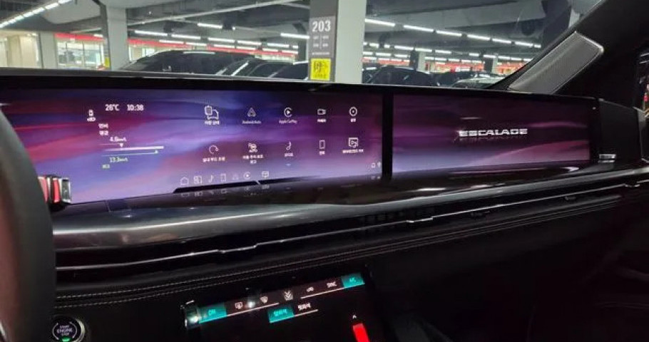 Cadillac Escalade 