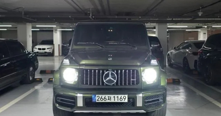 Mercedes-Benz G-Class 