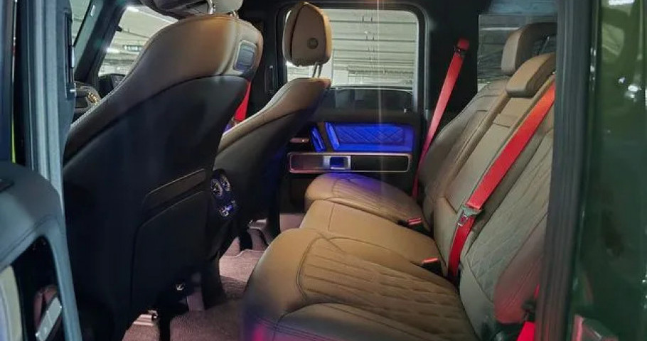 Mercedes-Benz G-Class 