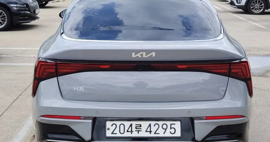 Kia K5 
