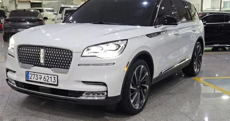 Lincoln Aviator 
