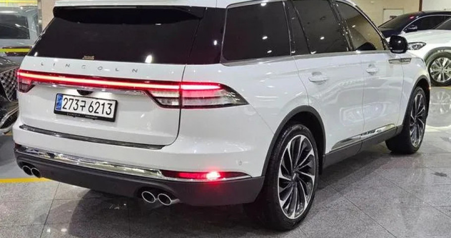 Lincoln Aviator 