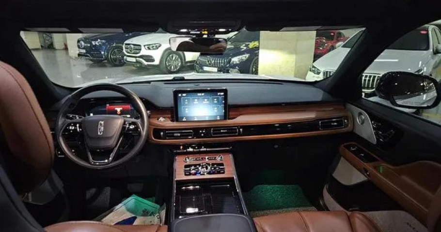 Lincoln Aviator 