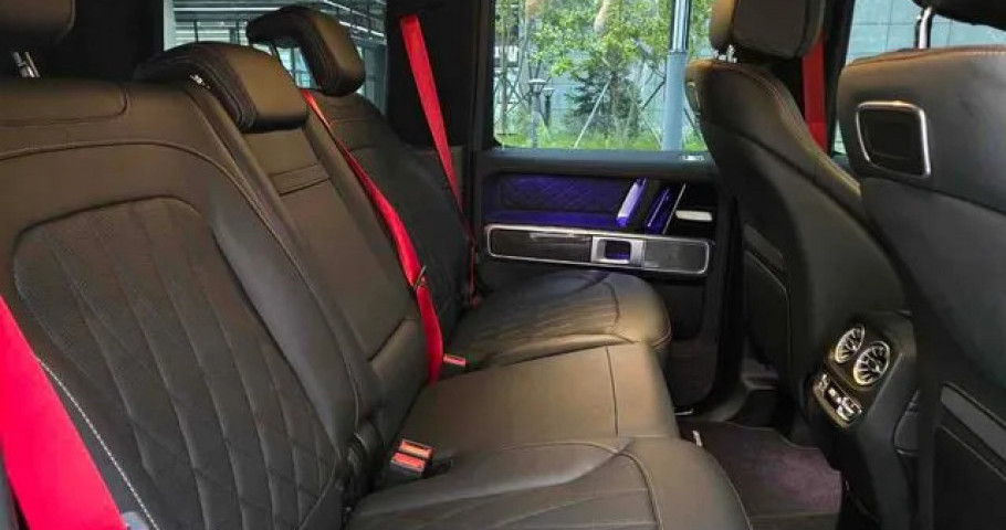 Mercedes-Benz G-Class 