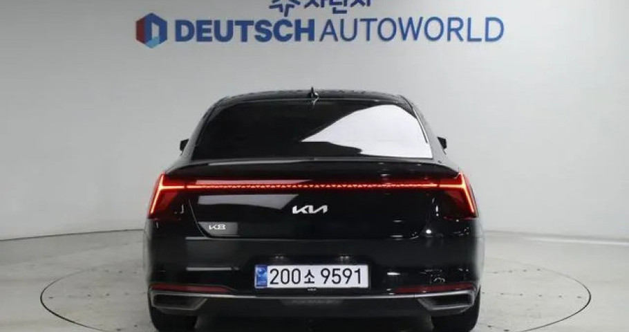 Kia K8 