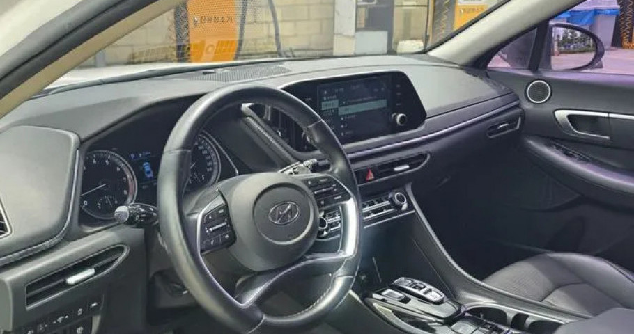 Hyundai Sonata 