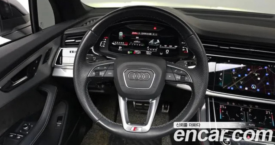 Audi Q7 