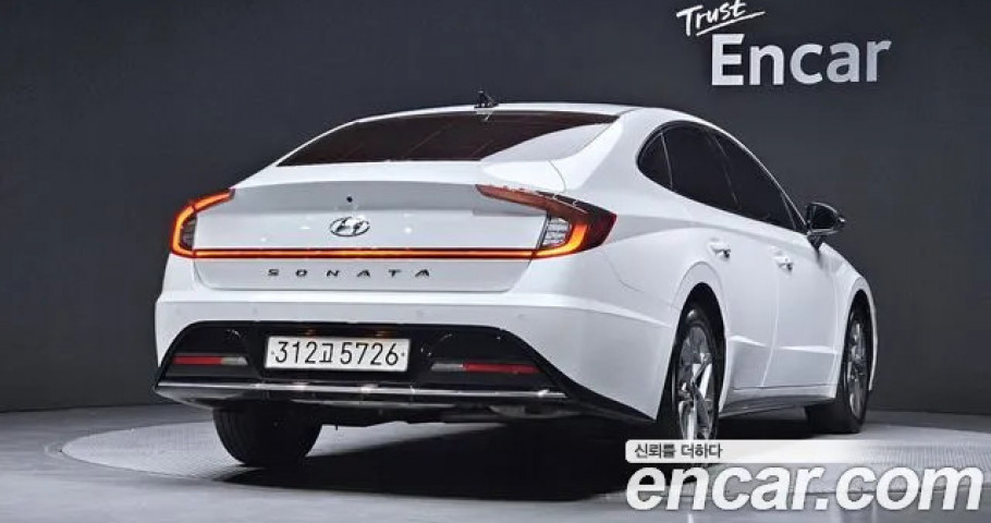 Hyundai Sonata 