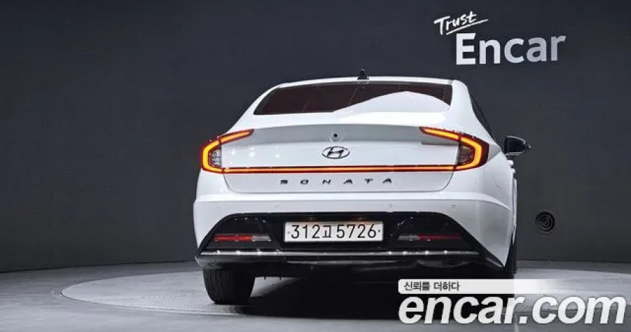 Hyundai Sonata 