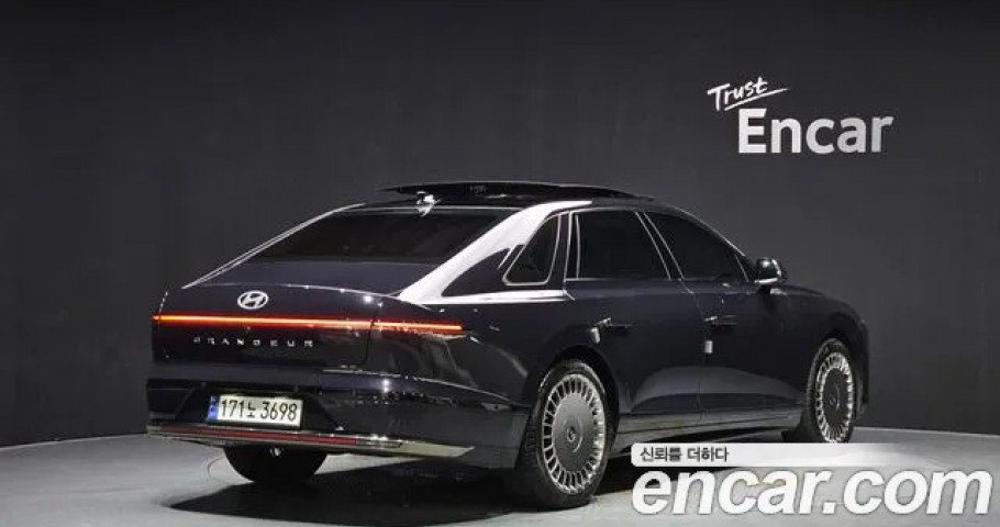 Hyundai Grandeur 