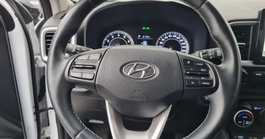 Hyundai Venue 