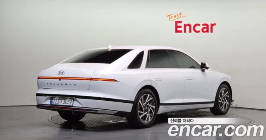 Hyundai Grandeur 