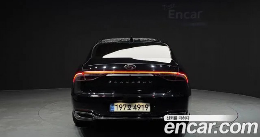 Hyundai Grandeur 