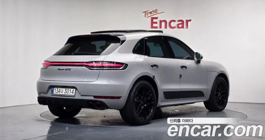 Porsche Macan 