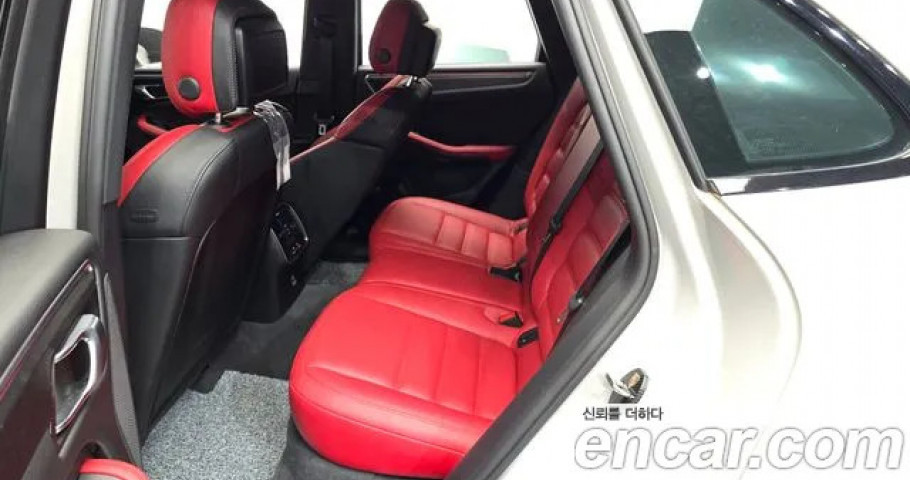 Porsche Macan 