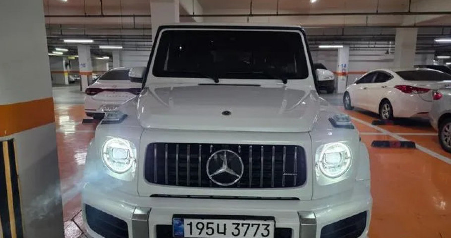 Mercedes-Benz G-Class 