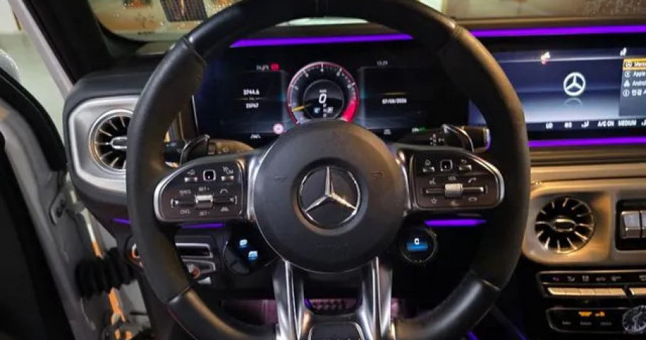 Mercedes-Benz G-Class 