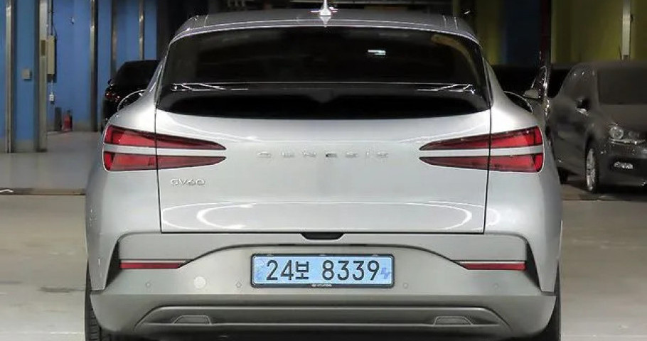 Genesis Gv60 