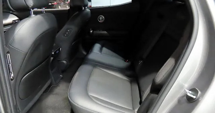 Genesis Gv60 