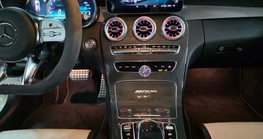 Mercedes-Benz C-Class 