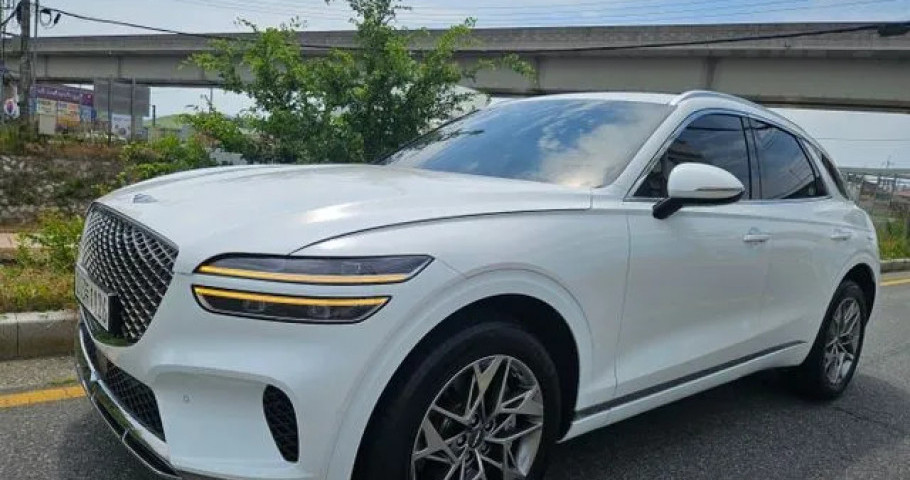 Genesis Gv70 