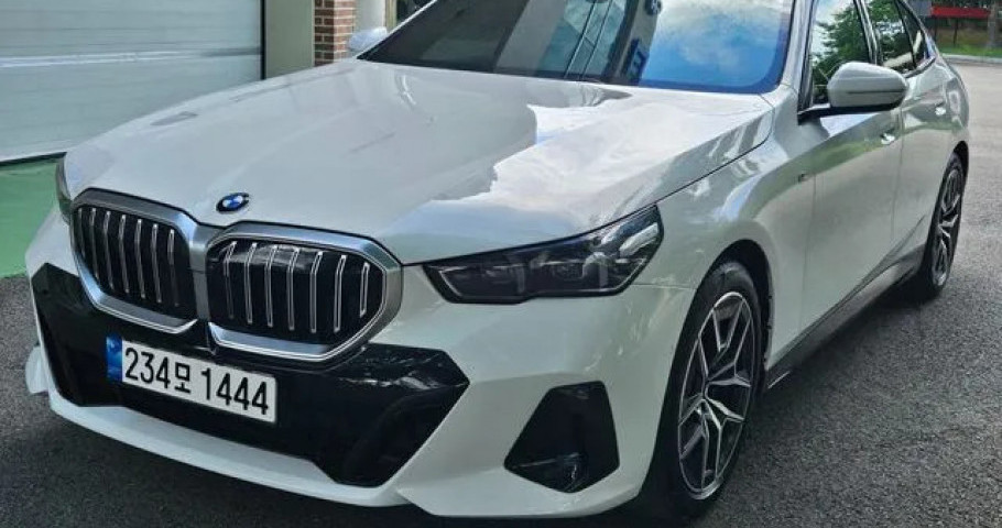 Bmw 5-Series 