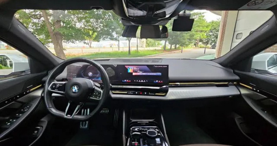 Bmw 5-Series 