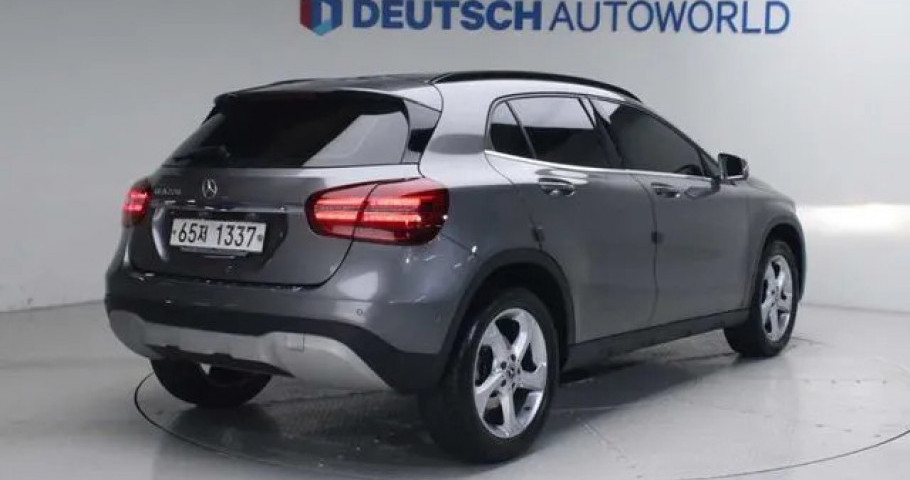 Mercedes-Benz Gla-Class 