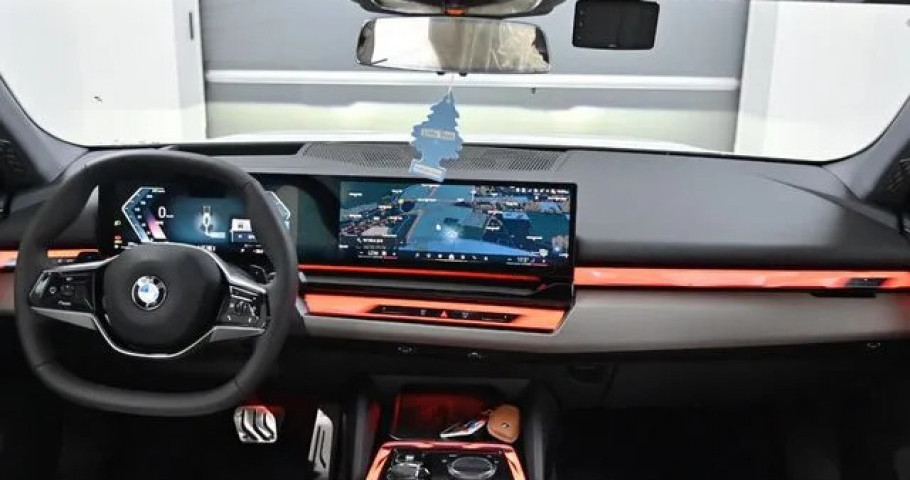Bmw 5-Series 