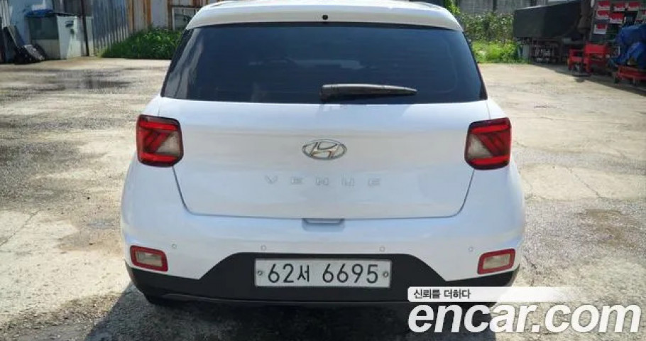 Hyundai Venue 