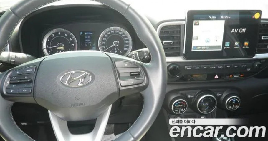Hyundai Venue 
