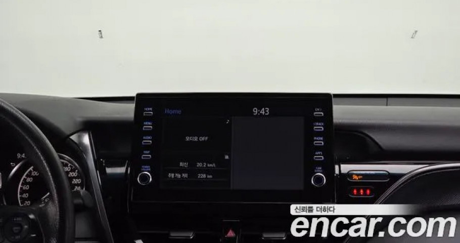 Toyota Camry 