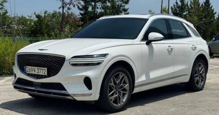 Genesis Gv70 