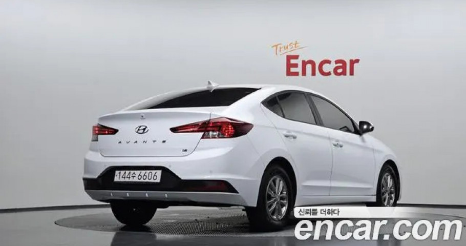 Hyundai Avante (Elantra) 