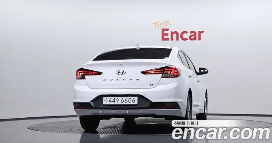 Hyundai Avante (Elantra) 