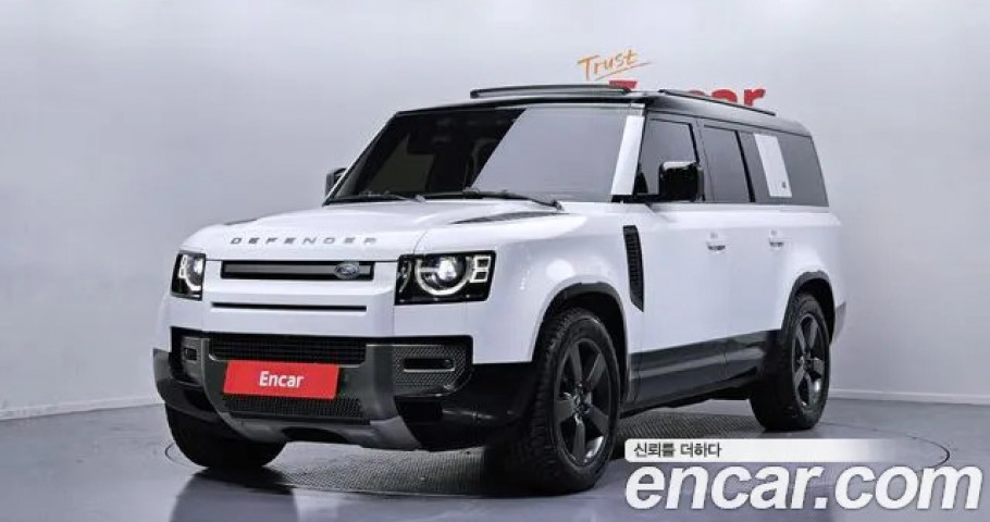 Land Rover Defender 