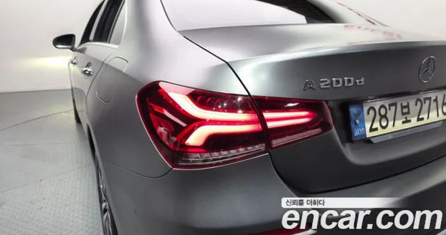 Mercedes-Benz A-Class 