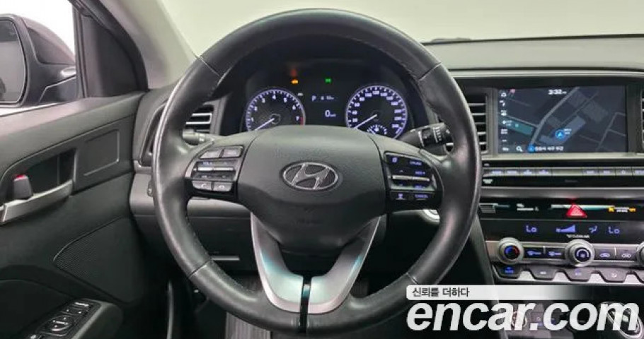 Hyundai Avante (Elantra) 