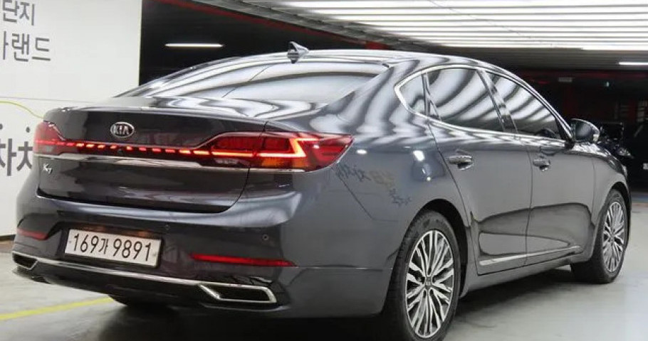 Kia K7 