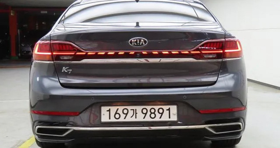 Kia K7 