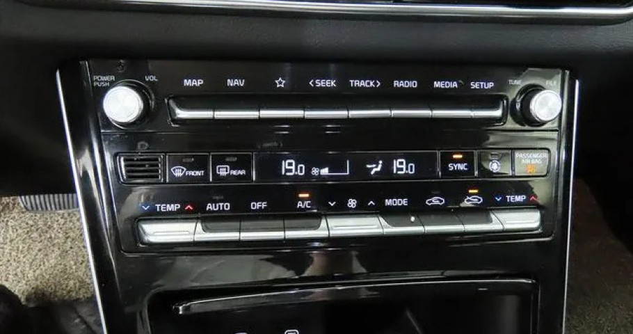 Kia K7 