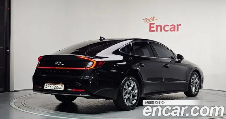 Hyundai Sonata 