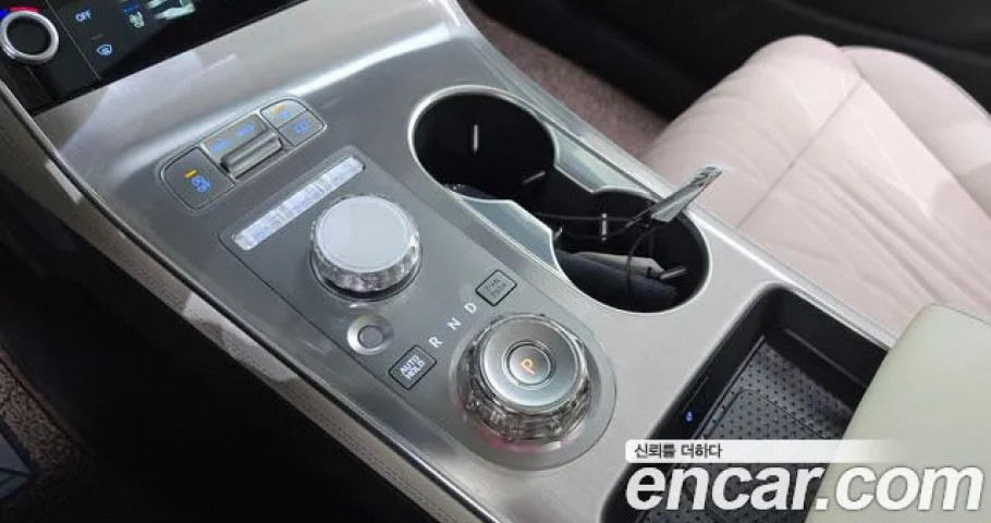 Genesis Gv70 