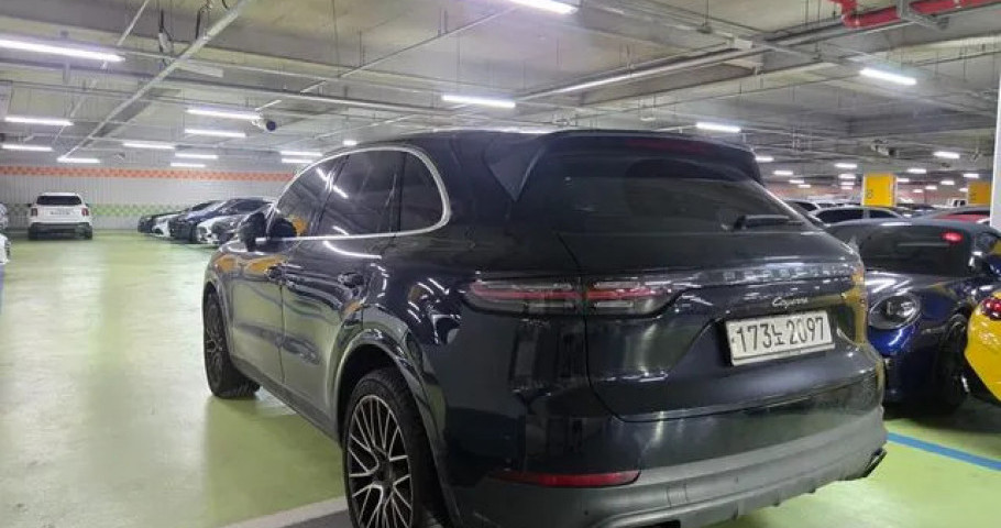 Porsche Cayenne 